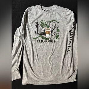 Columbia women’s long sleeve T-shirt size small 28 length 17 inches wide
